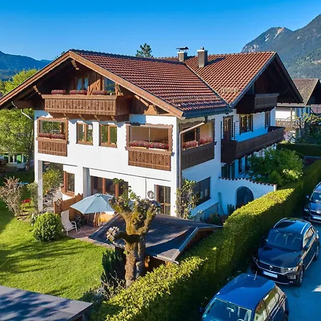 In By Interhome Apartman